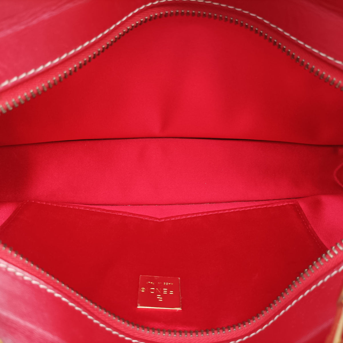 Pre-owned Fendi Zucchino Red canvas  handbag | stylenewstar