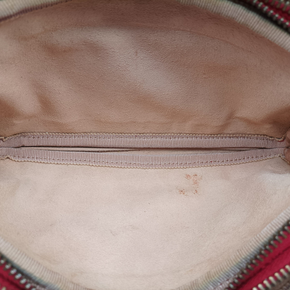 Secondhand Gucci GG Marmont Red Leather 546581 shoulderbag | stylenewstar