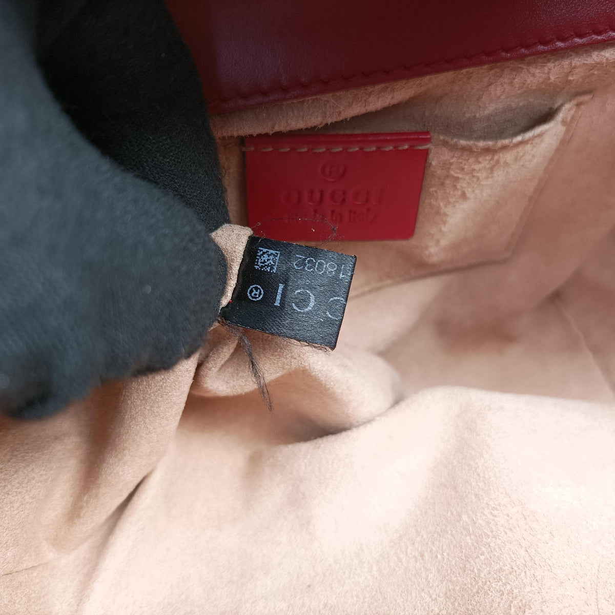 Pre-owned Gucci Padlock Red Leather 409487 shoulderbag | stylenewstar