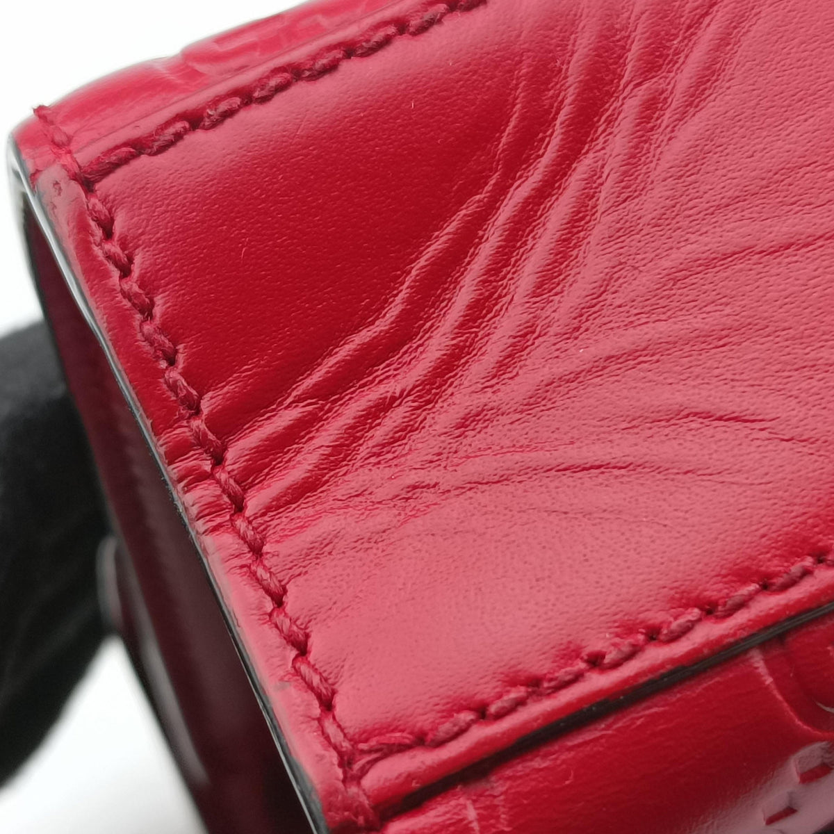 Pre-owned Gucci Padlock Red Leather 409487 shoulderbag | stylenewstar