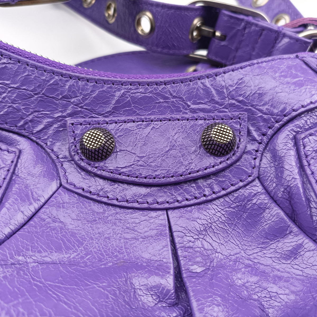 Vintage Balenciaga Le Cagole Purple cloth  shoulderbag | stylenewstar