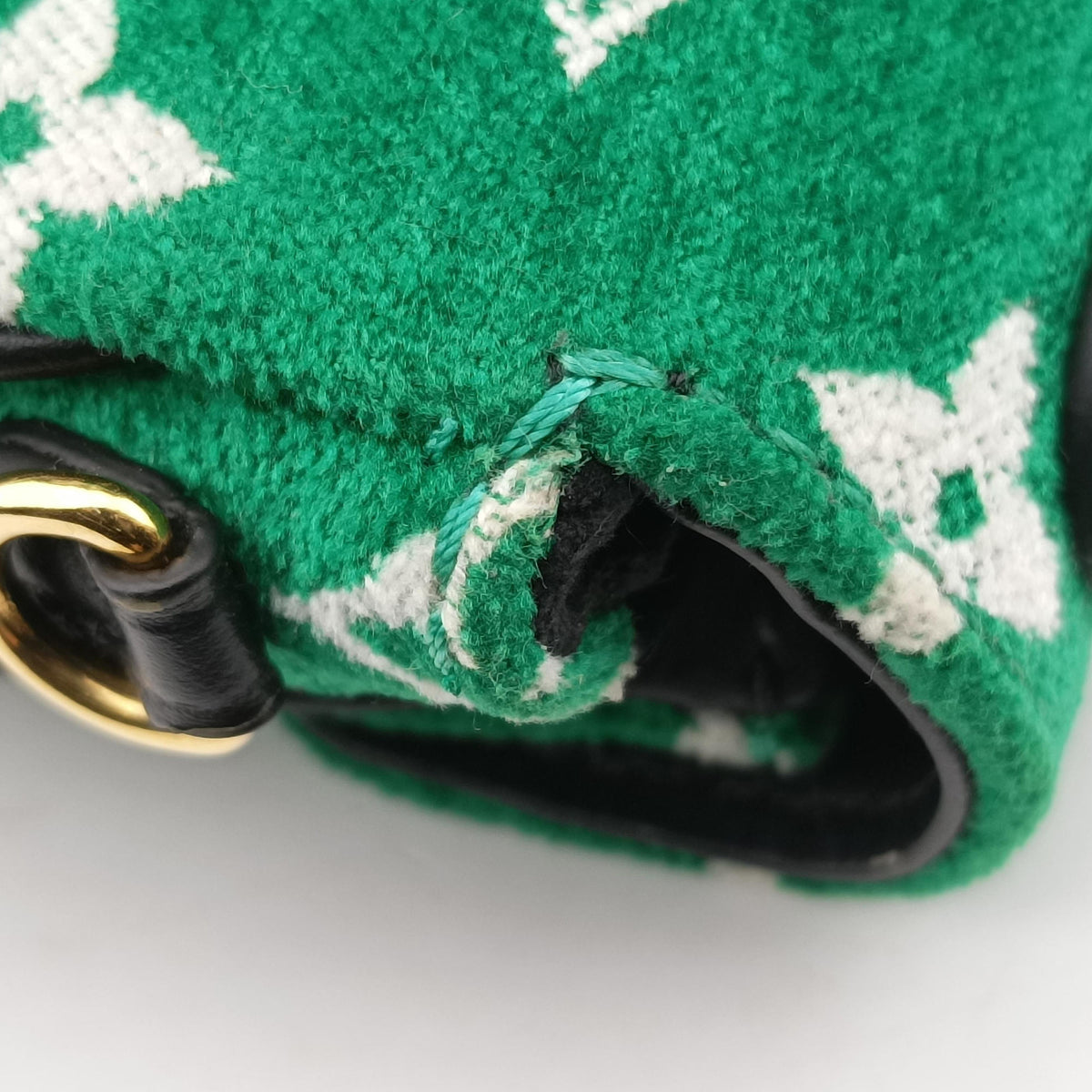 Pre-owned Louis Vuitton Monogram Micro Metis Green x Black x White Velvet M81494 shoulderbag | stylenewstar