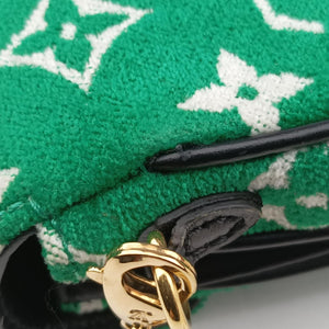Pre-owned Louis Vuitton Monogram Micro Metis Green x Black x White Velvet M81494 shoulderbag | stylenewstar