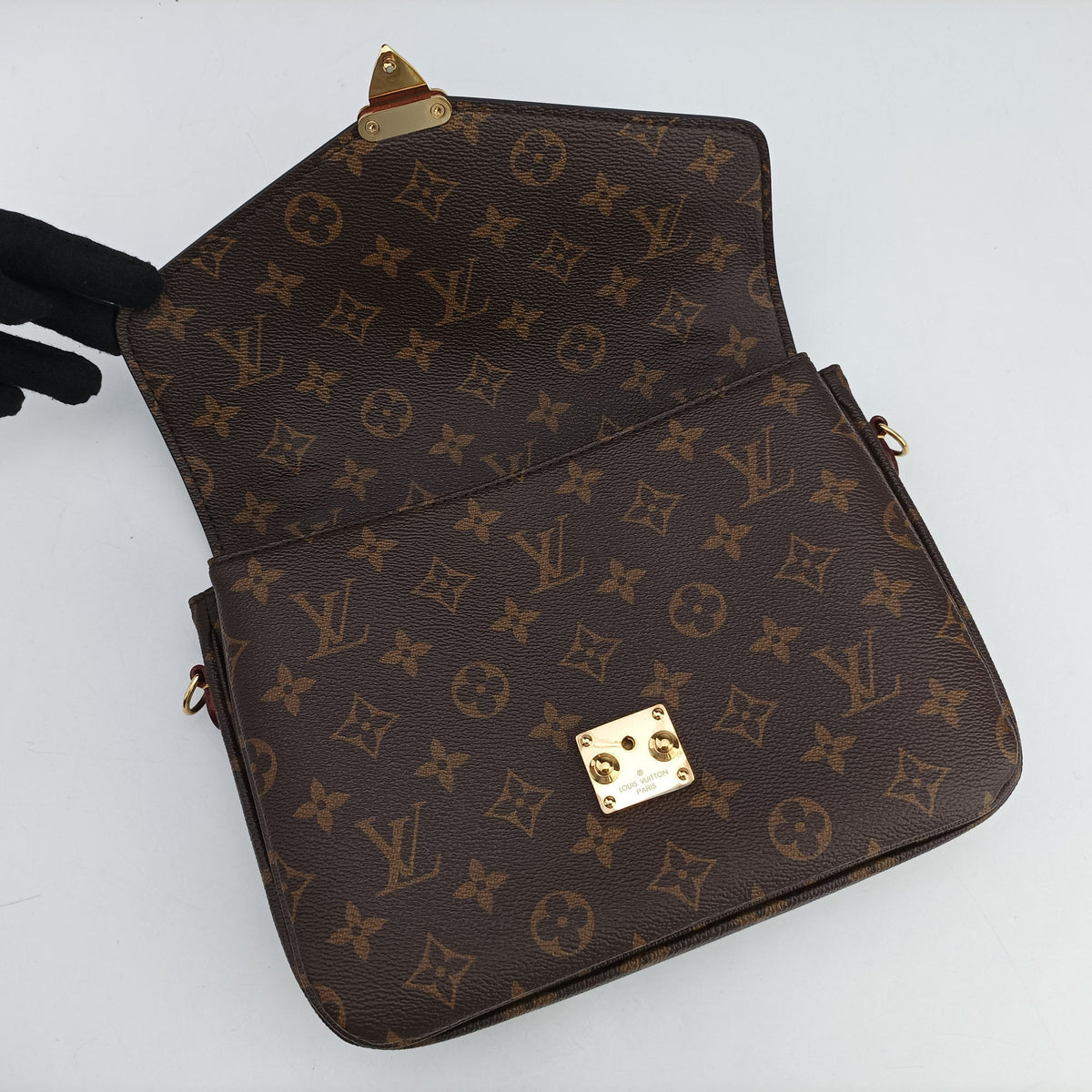 Pre-owned Louis Vuitton Pochette Metis MM Brown Monogram Canvas M44875 shoulderbag | stylenewstar
