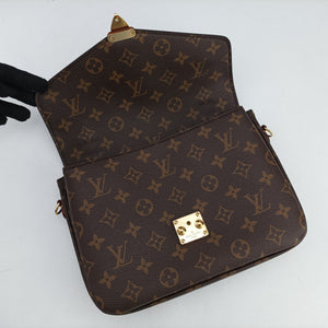 Pre-owned Louis Vuitton Pochette Metis MM Brown Monogram Canvas M44875 shoulderbag | stylenewstar