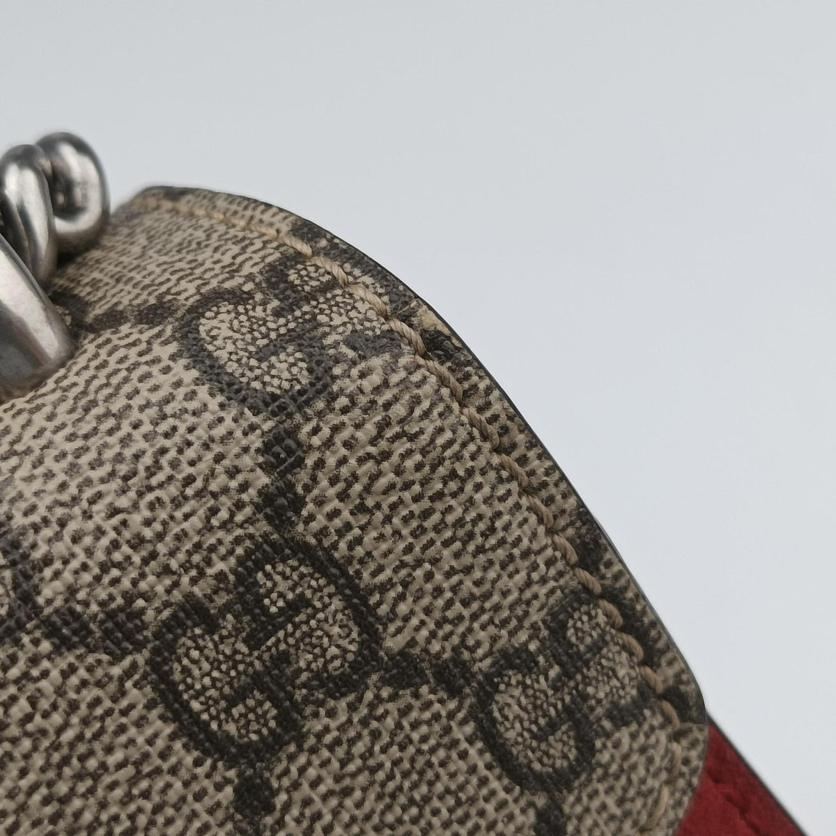 Pre-owned Gucci Dionysus beige×red PVC coated canvas × suede 421970 shoulderbag | stylenewstar