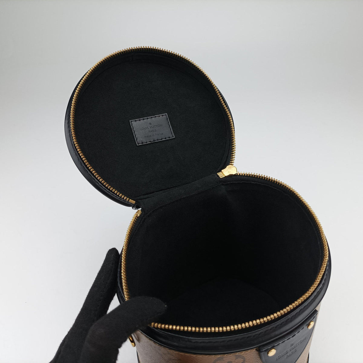 Pre-owned Louis Vuitton Cannes Brown × Black Monogram Reverse Giant M43986 shoulderbag | stylenewstar