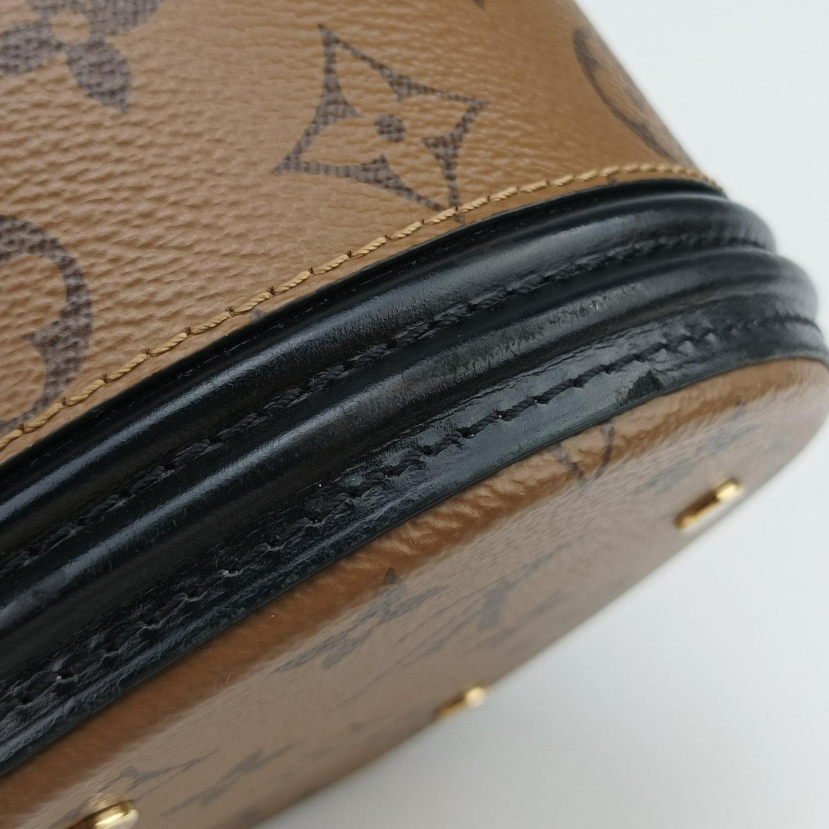 Pre-owned Louis Vuitton Cannes Brown × Black Monogram Reverse Giant M43986 shoulderbag | stylenewstar