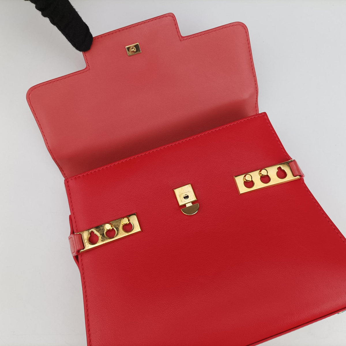 Vintage Delvaux Tempete Orange leather  shoulderbag | stylenewstar