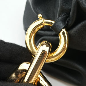 Secondhand Bottega Veneta THE Chain Pouch Black lambskin  shoulderbag | stylenewstar