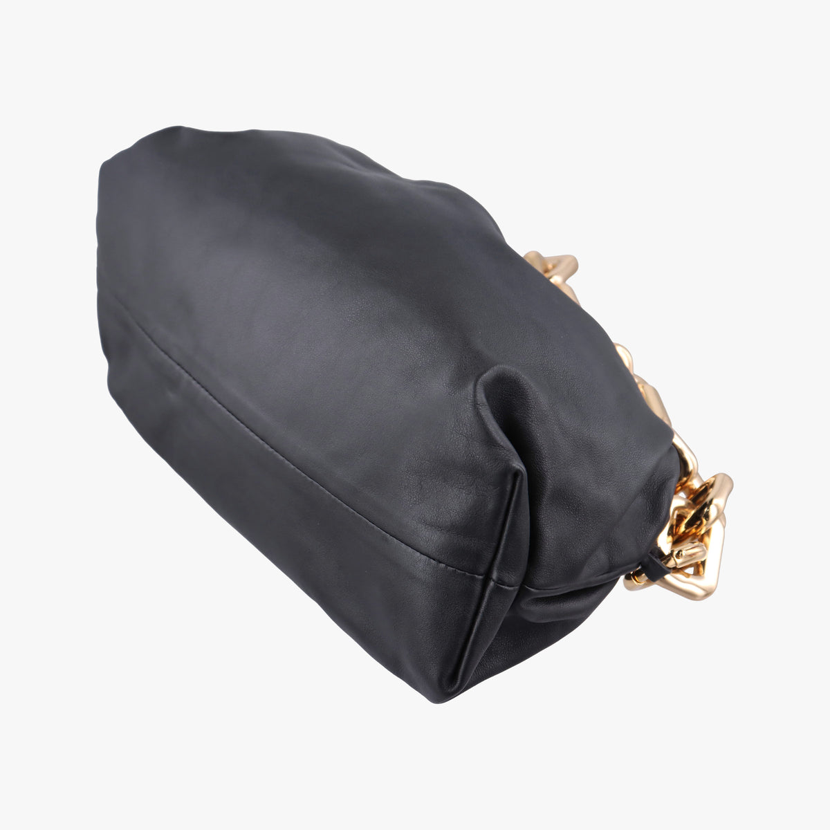 Secondhand Bottega Veneta THE Chain Pouch Black lambskin  shoulderbag | stylenewstar