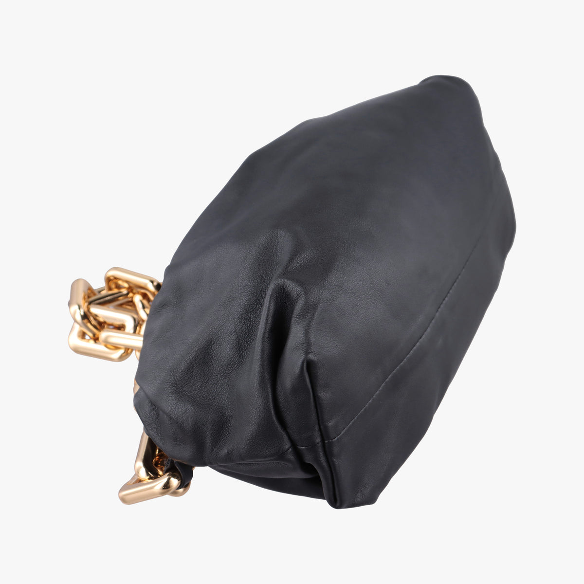 Secondhand Bottega Veneta THE Chain Pouch Black lambskin  shoulderbag | stylenewstar