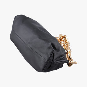 Secondhand Bottega Veneta THE Chain Pouch Black lambskin  shoulderbag | stylenewstar