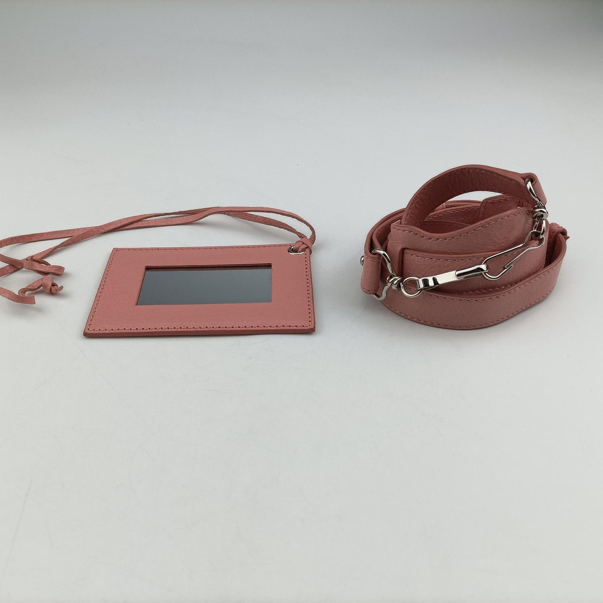 Pre-owned Balenciaga Pompon Pink Lambskin  shoulderbag | stylenewstar