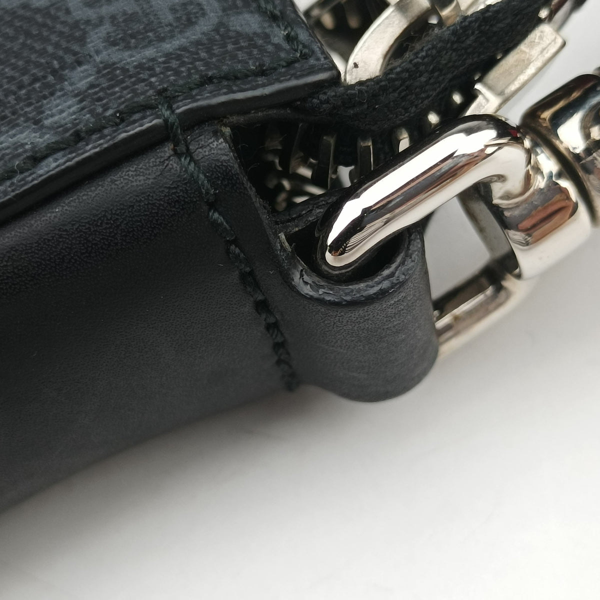 Pre-owned Gucci GG Supreme Courrier Messenger Black×Multicolour PVC coated canvas×Leather 547751 shoulderbag | stylenewstar