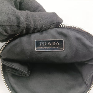 Secondhand Prada crystal-embellished round Black Rhinestone 1NR003 shoulderbag | stylenewstar