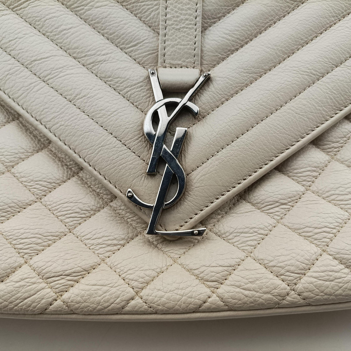 Vintage Yves Saint Laurent ENVELOPE White Leather 440115 shoulderbag | stylenewstar