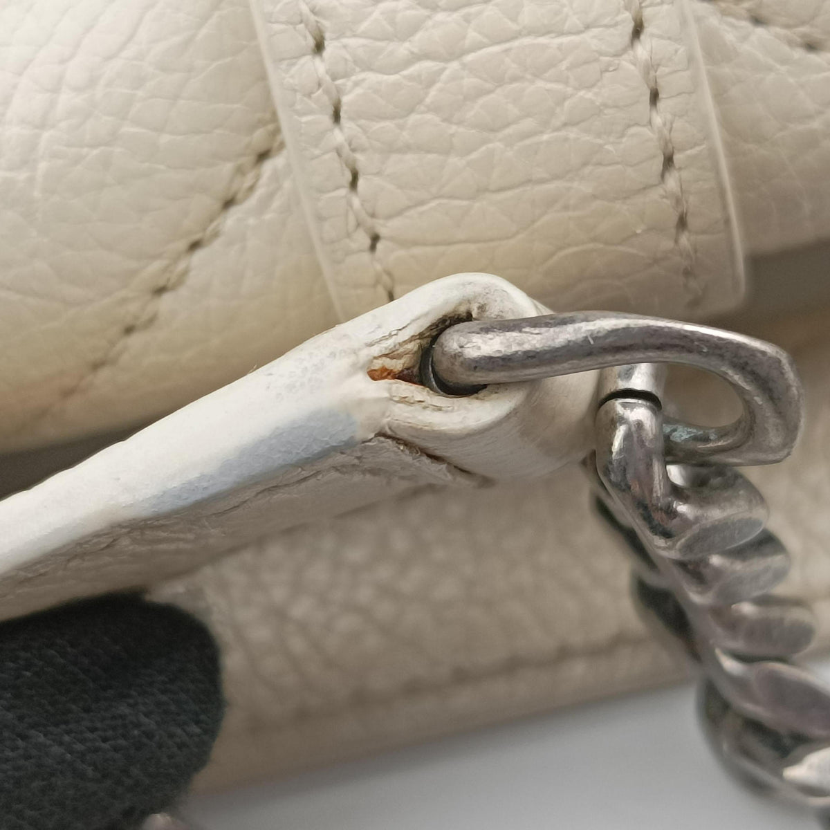 Vintage Yves Saint Laurent ENVELOPE White Leather 440115 shoulderbag | stylenewstar