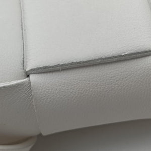 Pre-owned Bottega Veneta Candy Cassette White Lambskin  shoulderbag | stylenewstar