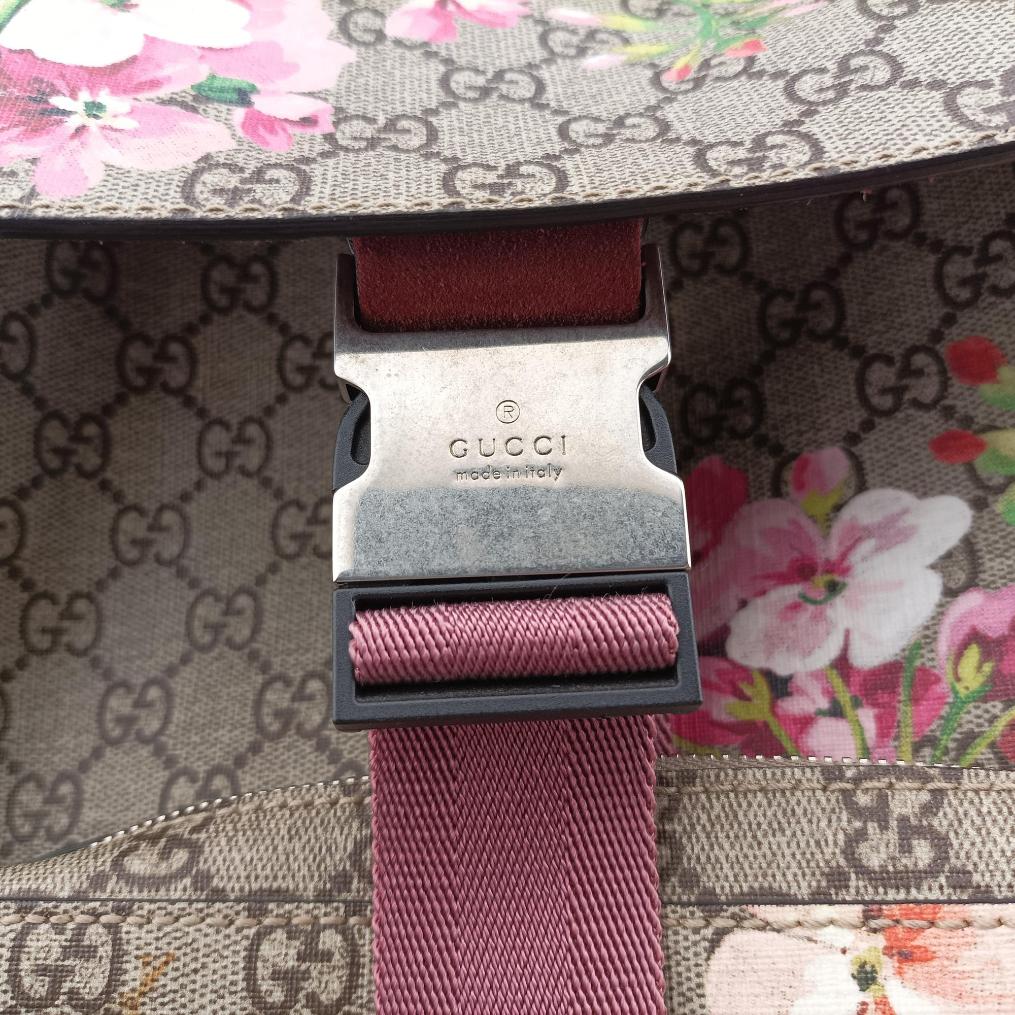Pre-owned Gucci GG Blooms Beige×multi PVC coated canvas 405019 backpack/rucksack | stylenewstar