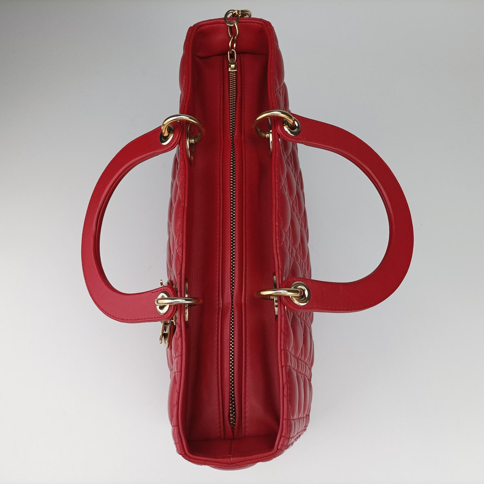 Pre-owned Christian Dior Lady Dior Red lambskin  shoulderbag | stylenewstar