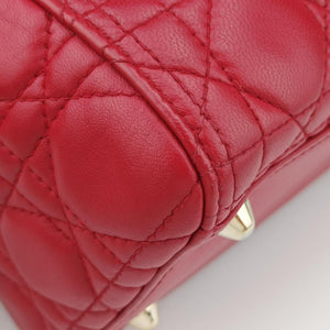 Pre-owned Christian Dior Lady Dior Red lambskin  shoulderbag | stylenewstar