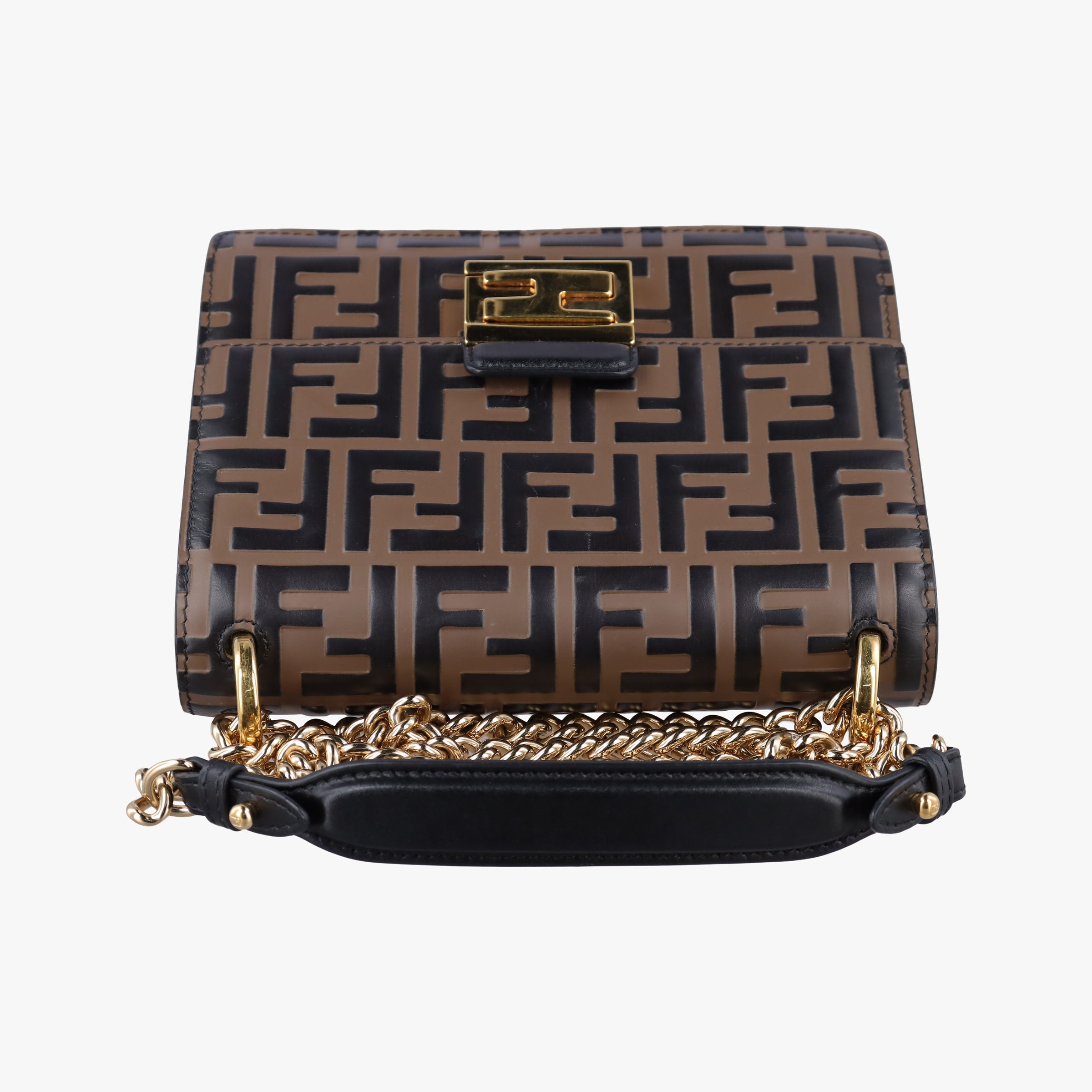 Pre-owned Fendi Kan U Brown×black Leather 8M0417 shoulderbag | stylenewstar