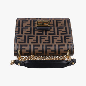 Pre-owned Fendi Kan U Brown×black Leather 8M0417 shoulderbag | stylenewstar