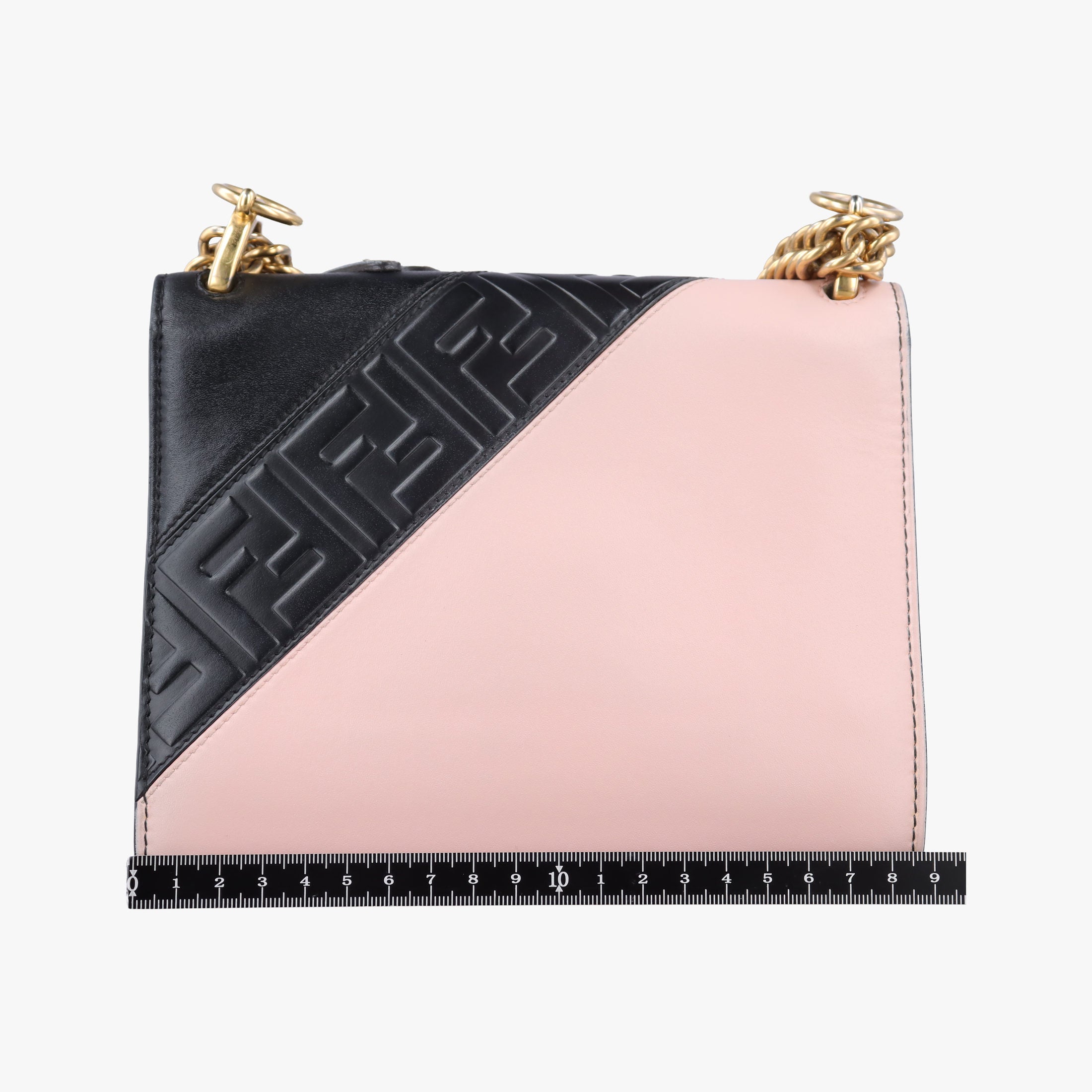 Pre-owned Fendi Kan I Black Leather 8M0381 shoulderbag | stylenewstar