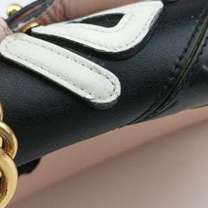 Pre-owned Fendi Kan I Black Leather 8M0381 shoulderbag | stylenewstar