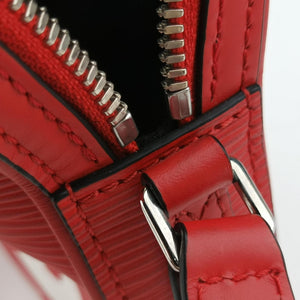 Pre-owned Louis Vuitton Danube PPM Supreme Collaboration ROUGE×white Epi M53434 shoulderbag | stylenewstar