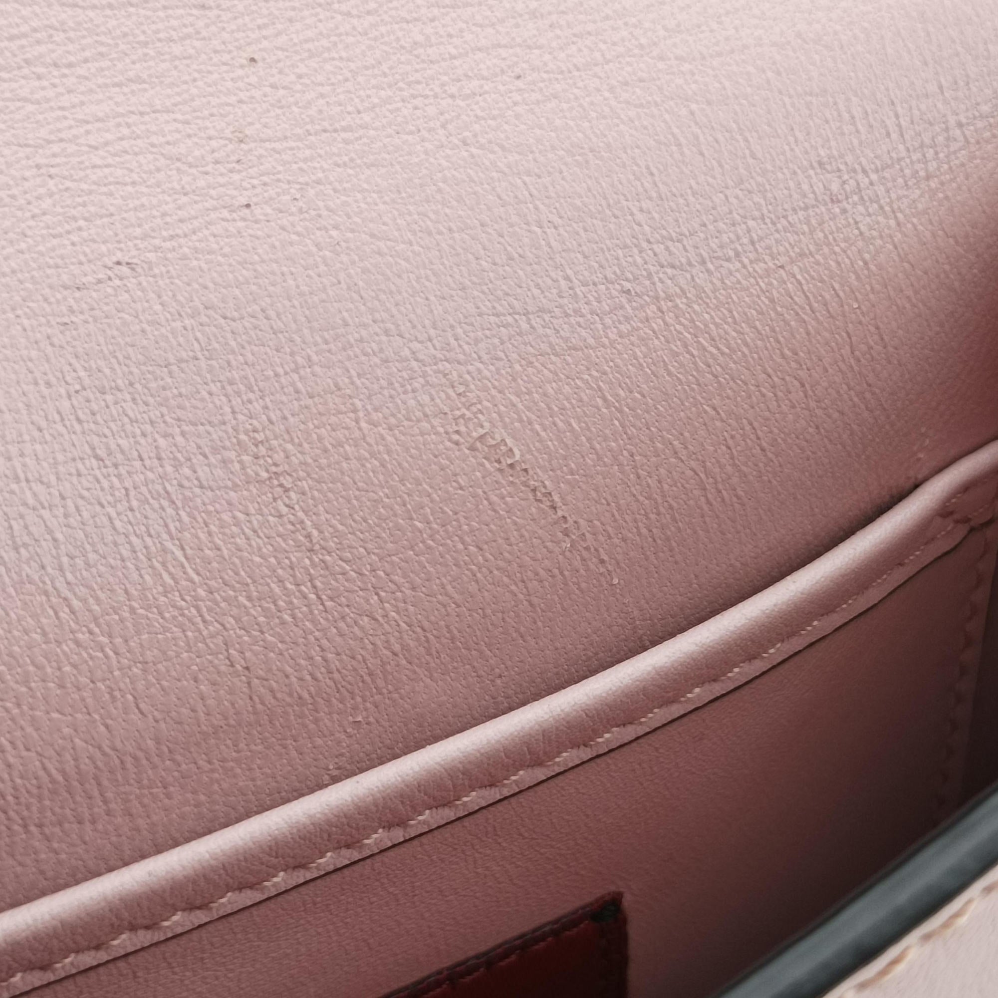 Secondhand Valentino My Rockstud Pink Leather  shoulderbag | stylenewstar