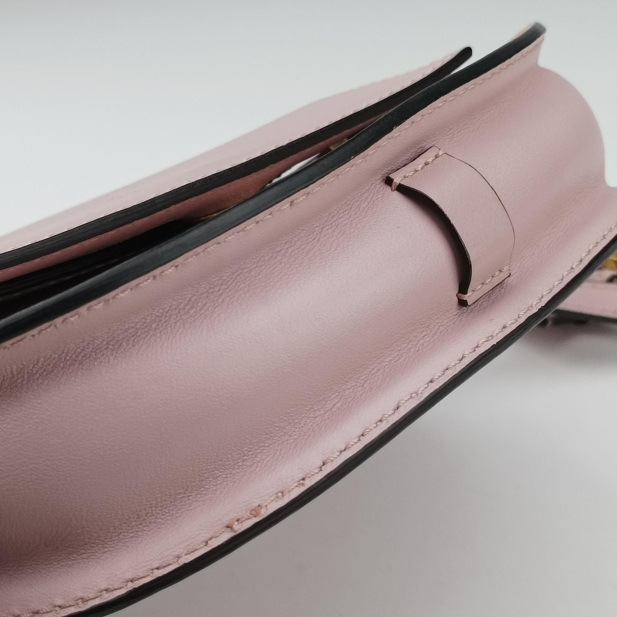 Secondhand Valentino My Rockstud Pink Leather  shoulderbag | stylenewstar