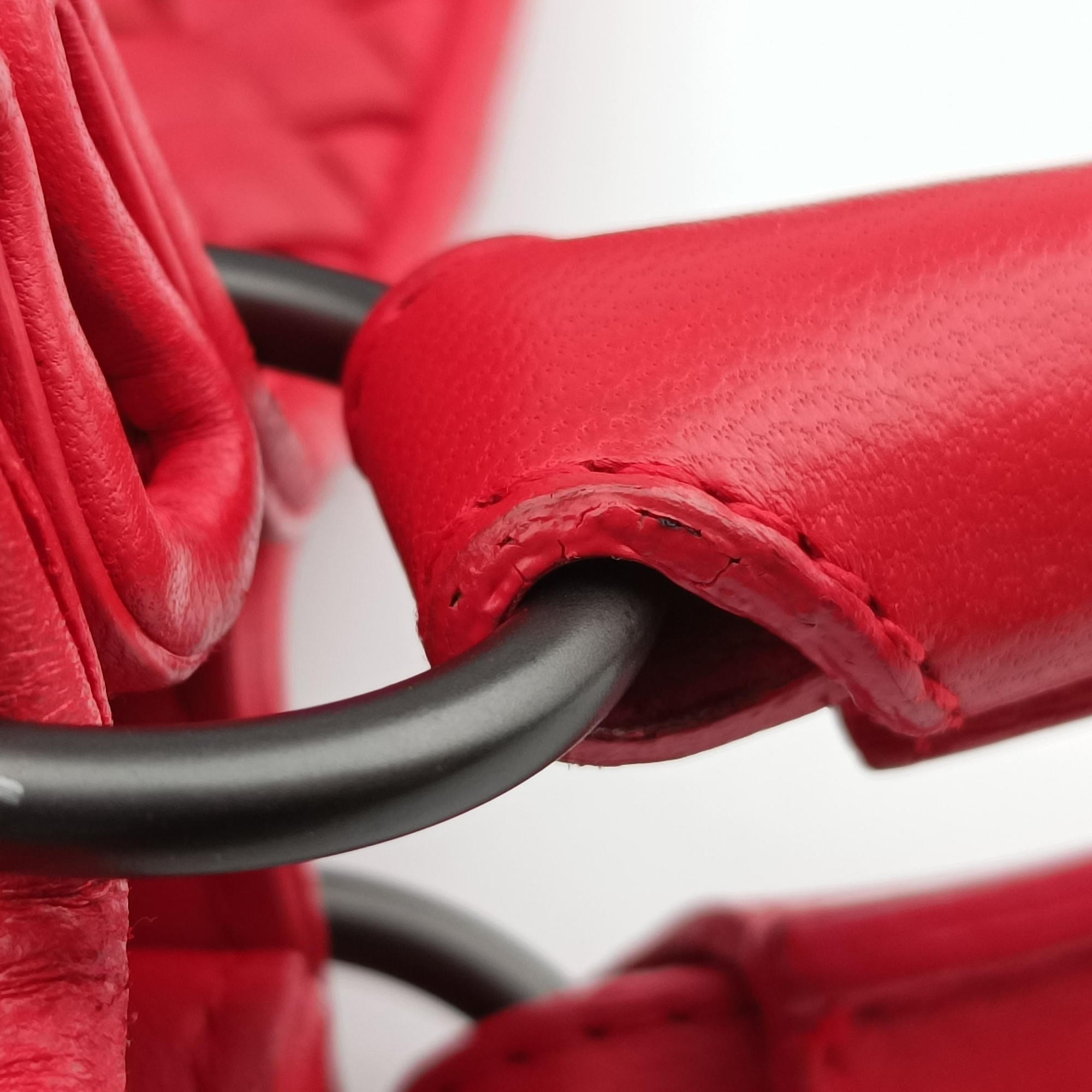 Pre-owned Bottega Veneta Parachute Intrecciato Red Lambskin  handbag | stylenewstar
