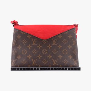 Pre-owned Louis Vuitton SAINT MICHEL Brown×COQUELICOT Monogram Canvas×epi M44031 shoulderbag | stylenewstar
