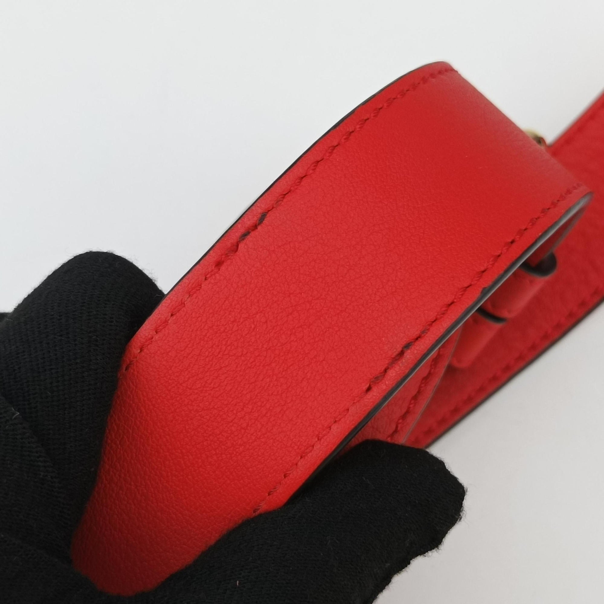 Pre-owned Loewe Hammock Red Leather  shoulderbag | stylenewstar