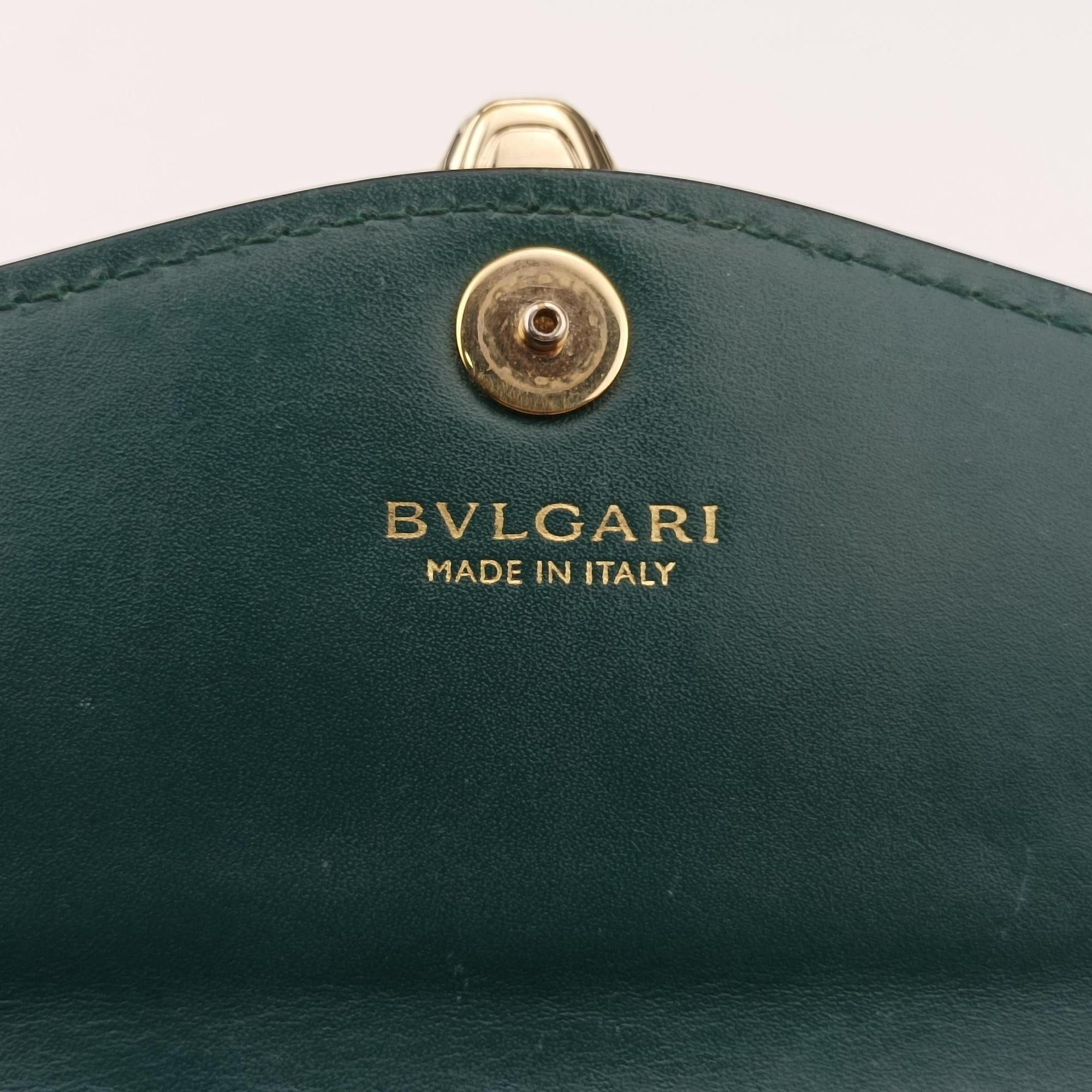 Secondhand Bvlgari SERPENTI FOREVER Green Leather  shoulderbag | stylenewstar