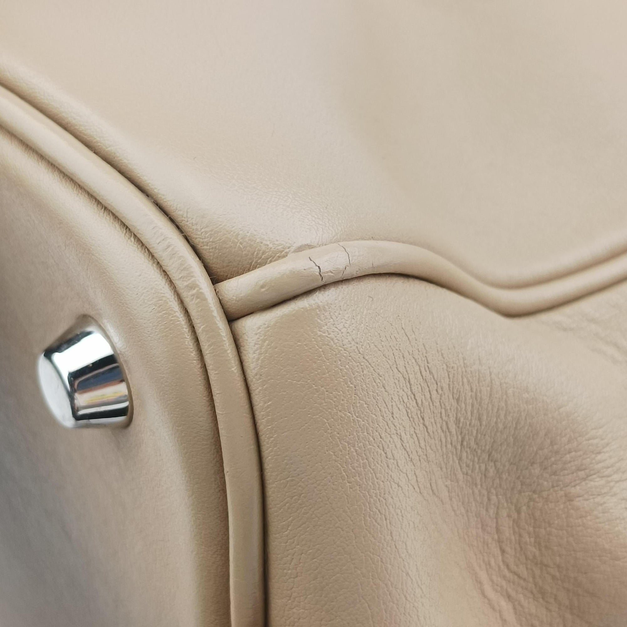 Pre-owned Christian Dior Diorissimo Beige Leather  shoulderbag | stylenewstar