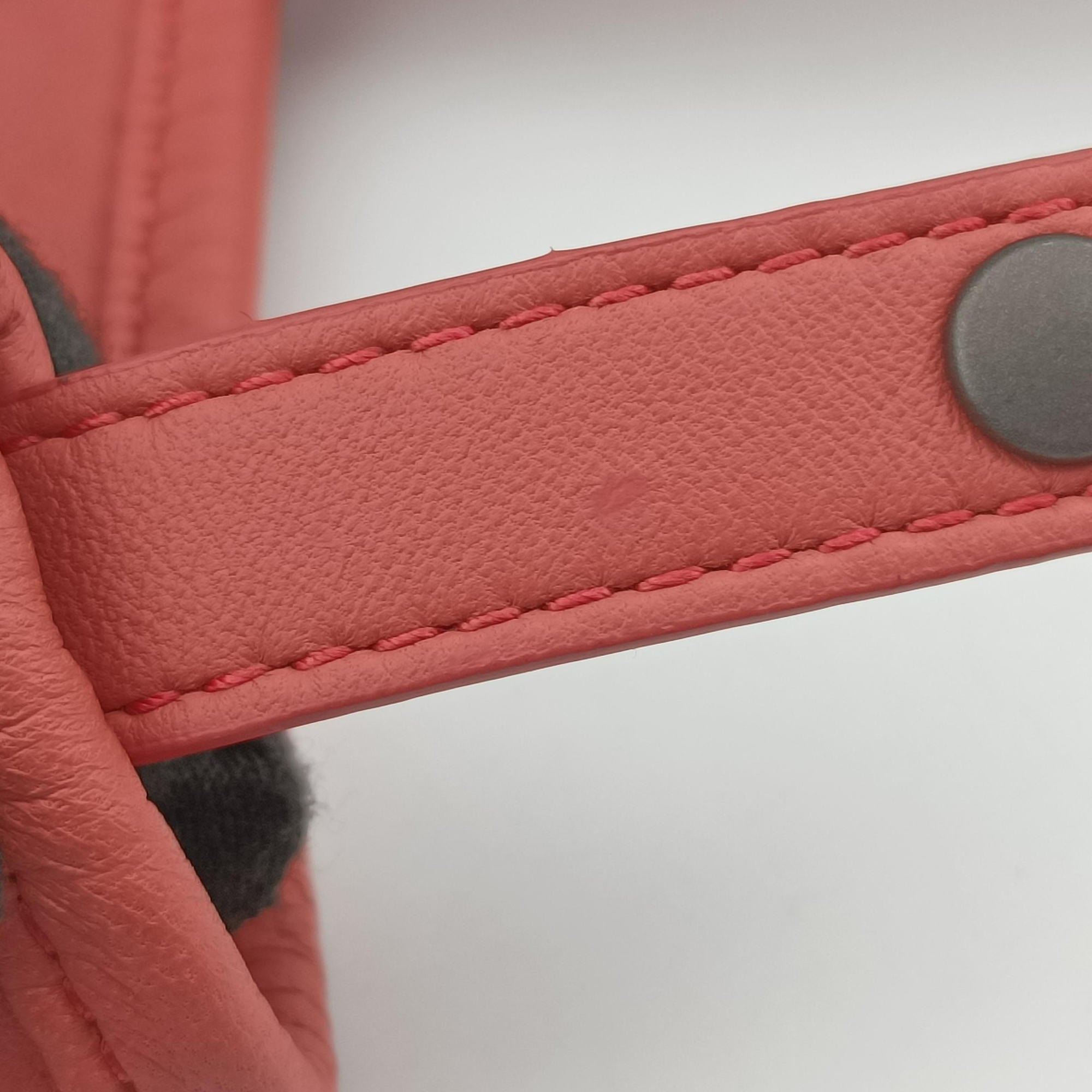 Pre-owned Bottega Veneta Intrecciato Coral Pink Lambskin  shoulderbag | stylenewstar