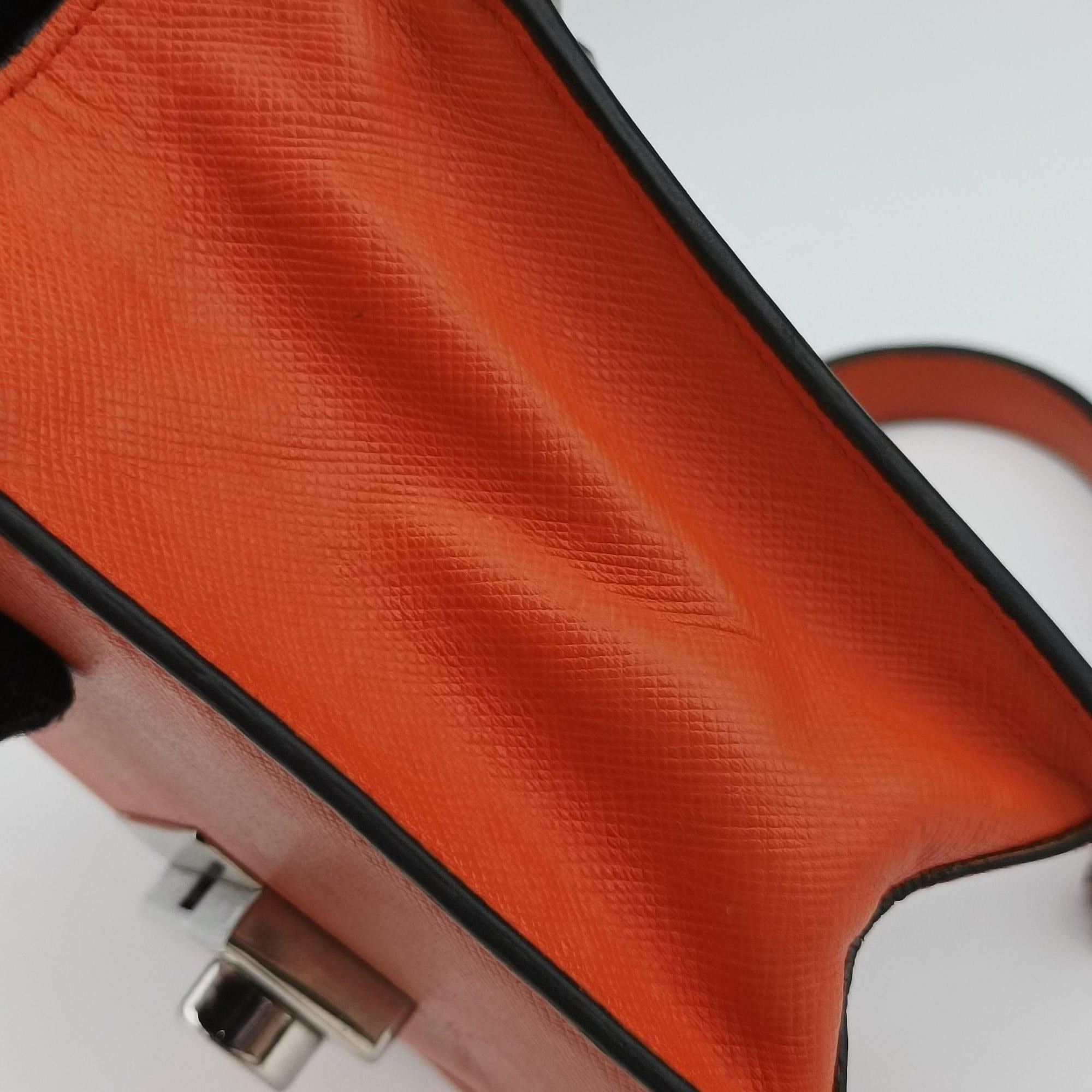 Secondhand Prada Sound Lock Orange SAFFIANO Leather BN0924 shoulderbag | stylenewstar