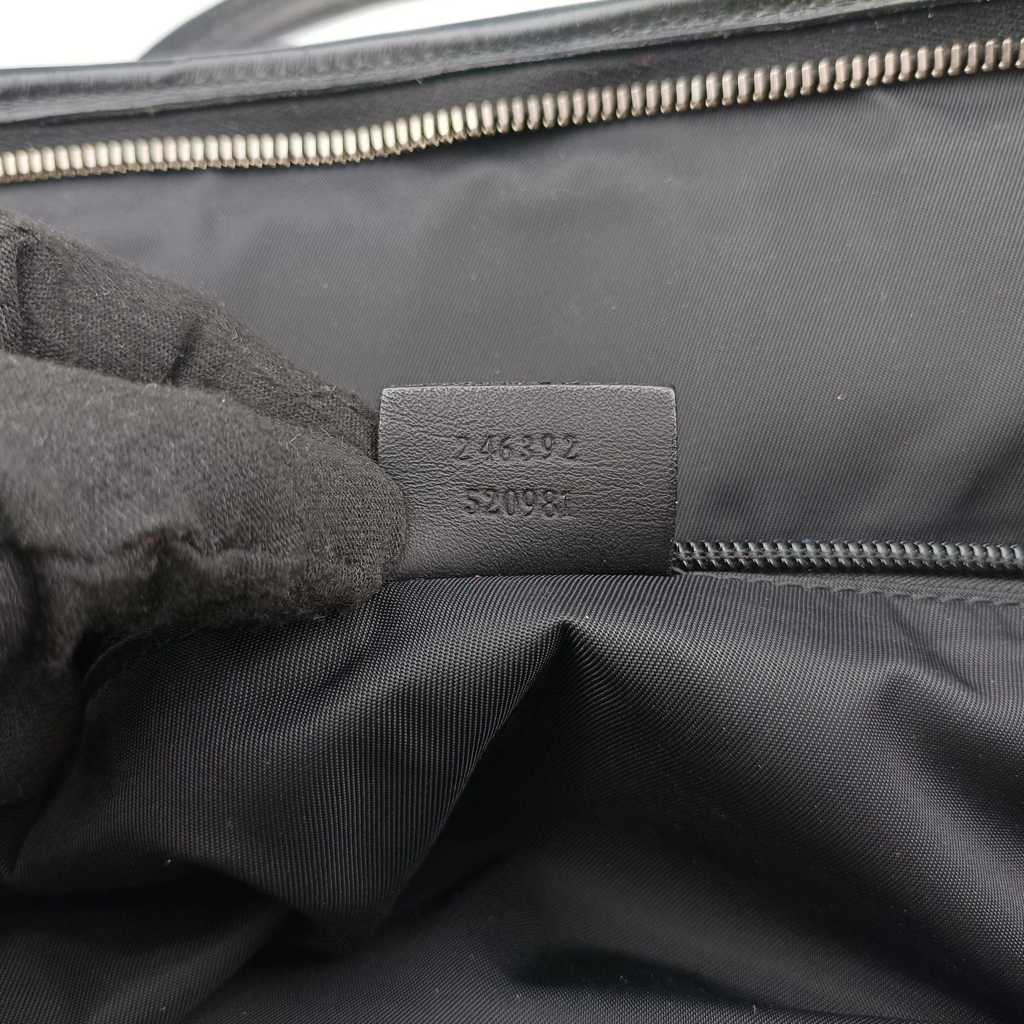 Pre-owned Gucci Guccissima Black Leather 246392 handbag | stylenewstar