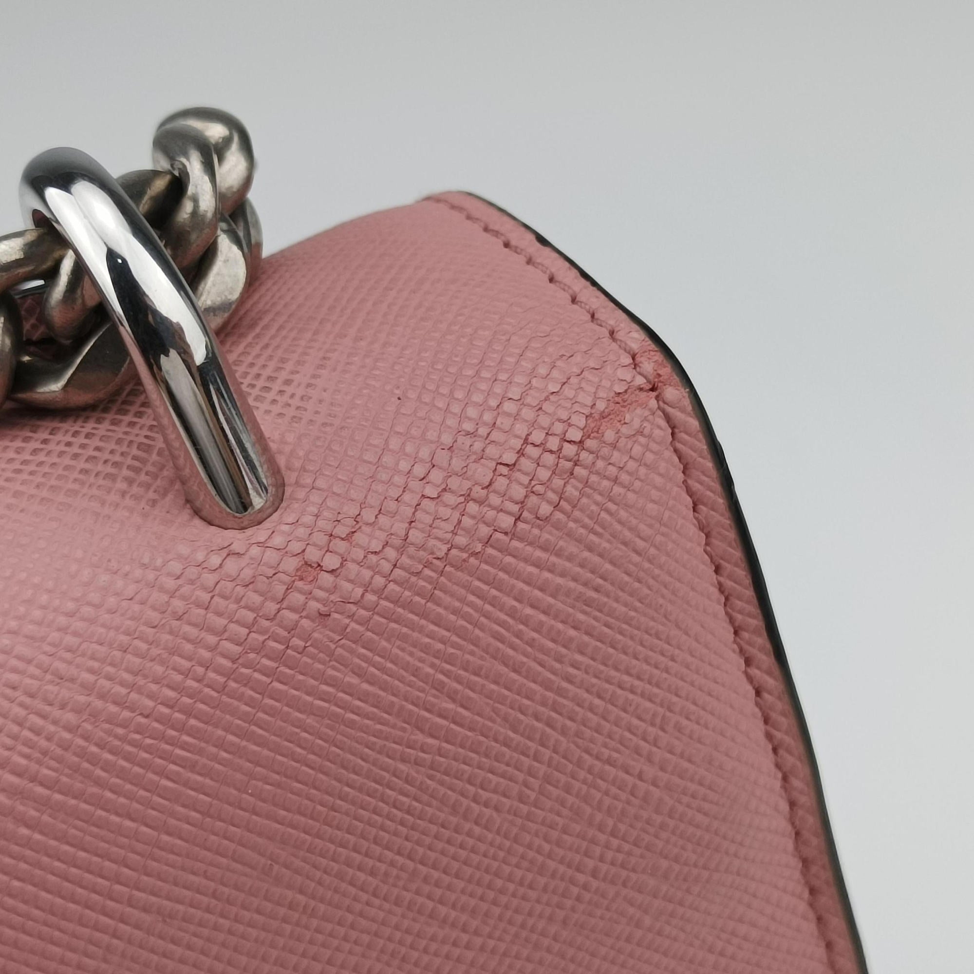 Pre-owned Prada Sound Lock Pink SAFFIANO Leather 1BD034 shoulderbag | stylenewstar