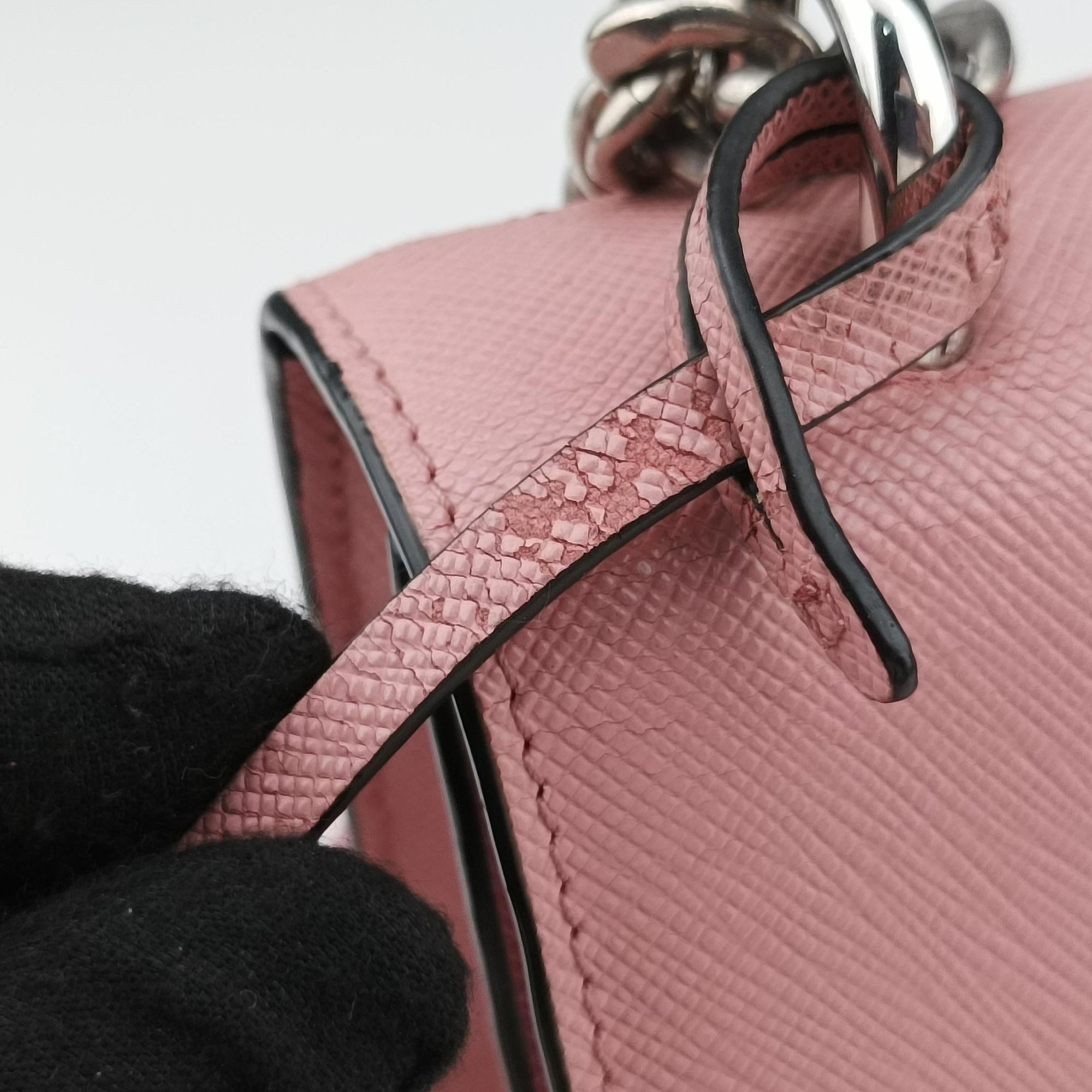 Pre-owned Prada Sound Lock Pink SAFFIANO Leather 1BD034 shoulderbag | stylenewstar