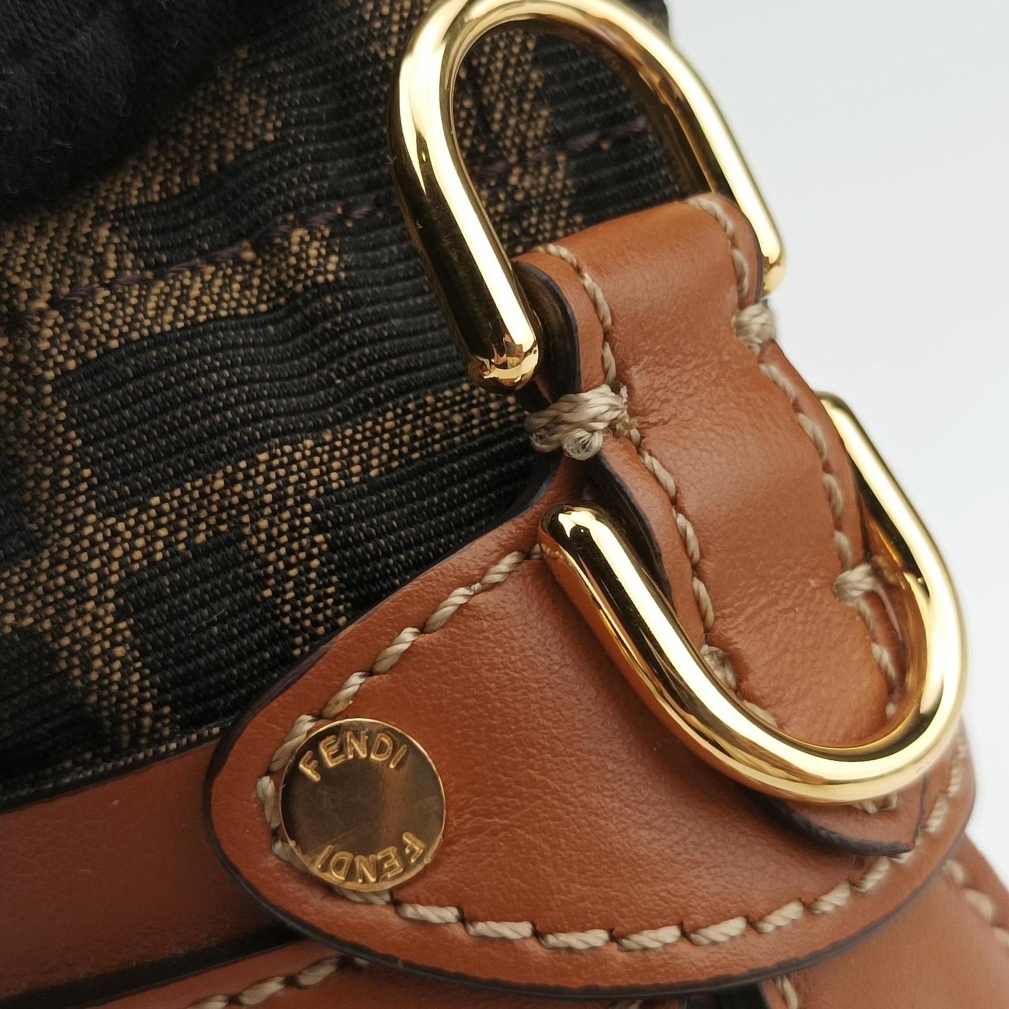 Pre-owned Fendi Nano Step Out Brown Canvas×Leather 7AS189 shoulderbag | stylenewstar