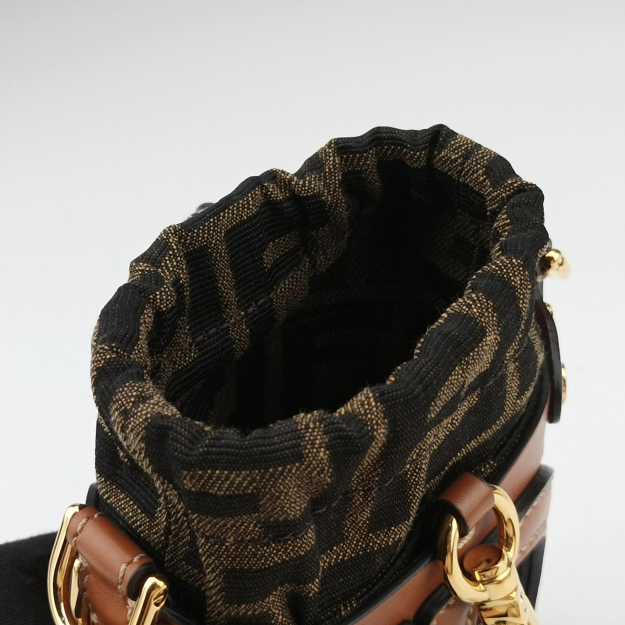 Pre-owned Fendi Nano Step Out Brown Canvas×Leather 7AS189 shoulderbag | stylenewstar