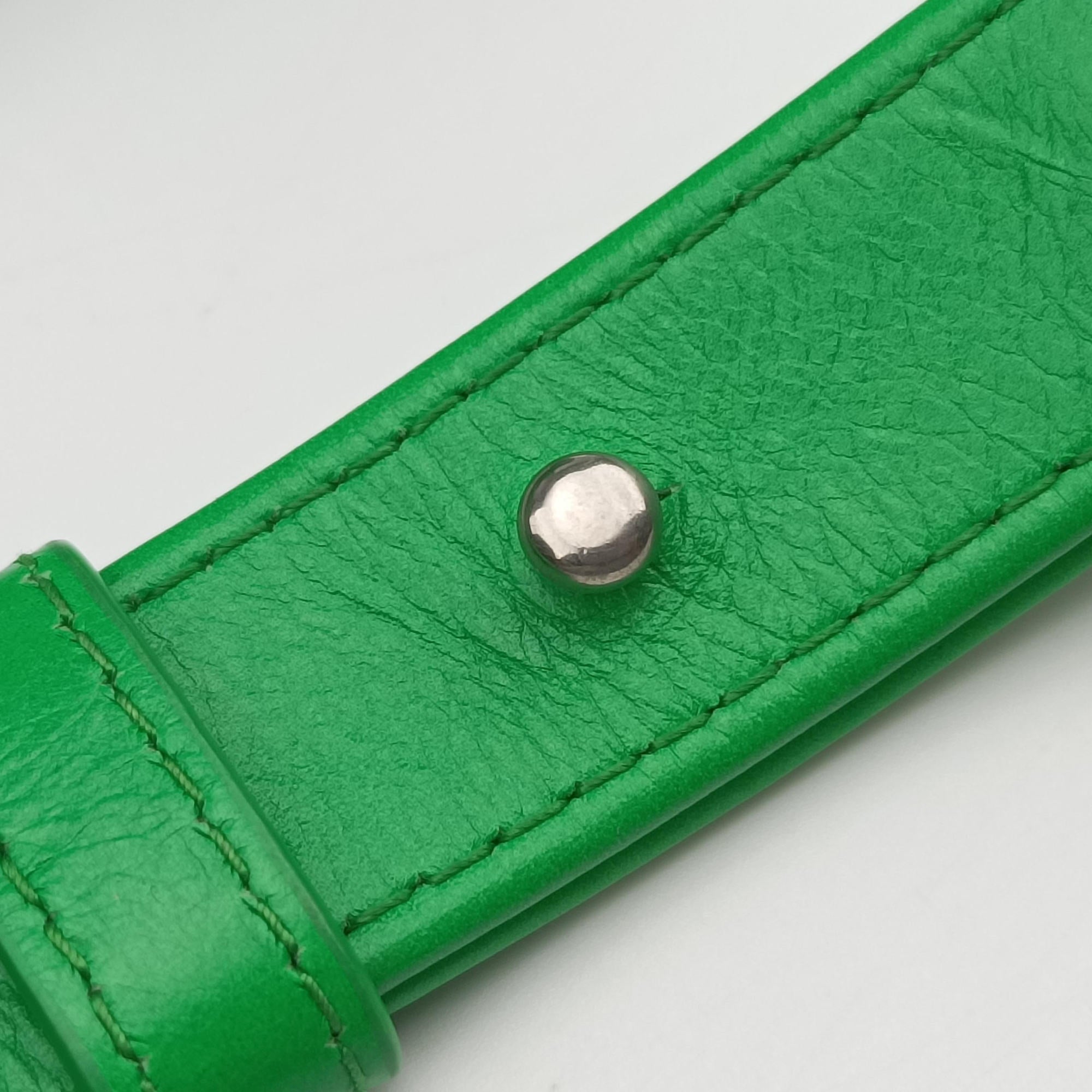 Pre-owned Bottega Veneta candy cassette Green Leather  shoulderbag | stylenewstar