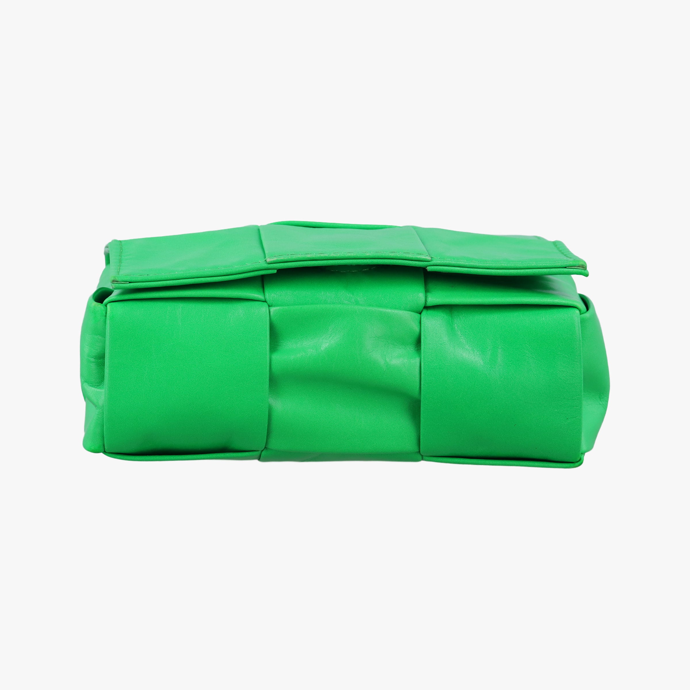 Pre-owned Bottega Veneta candy cassette Green Leather  shoulderbag | stylenewstar