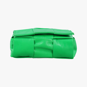 Pre-owned Bottega Veneta candy cassette Green Leather  shoulderbag | stylenewstar