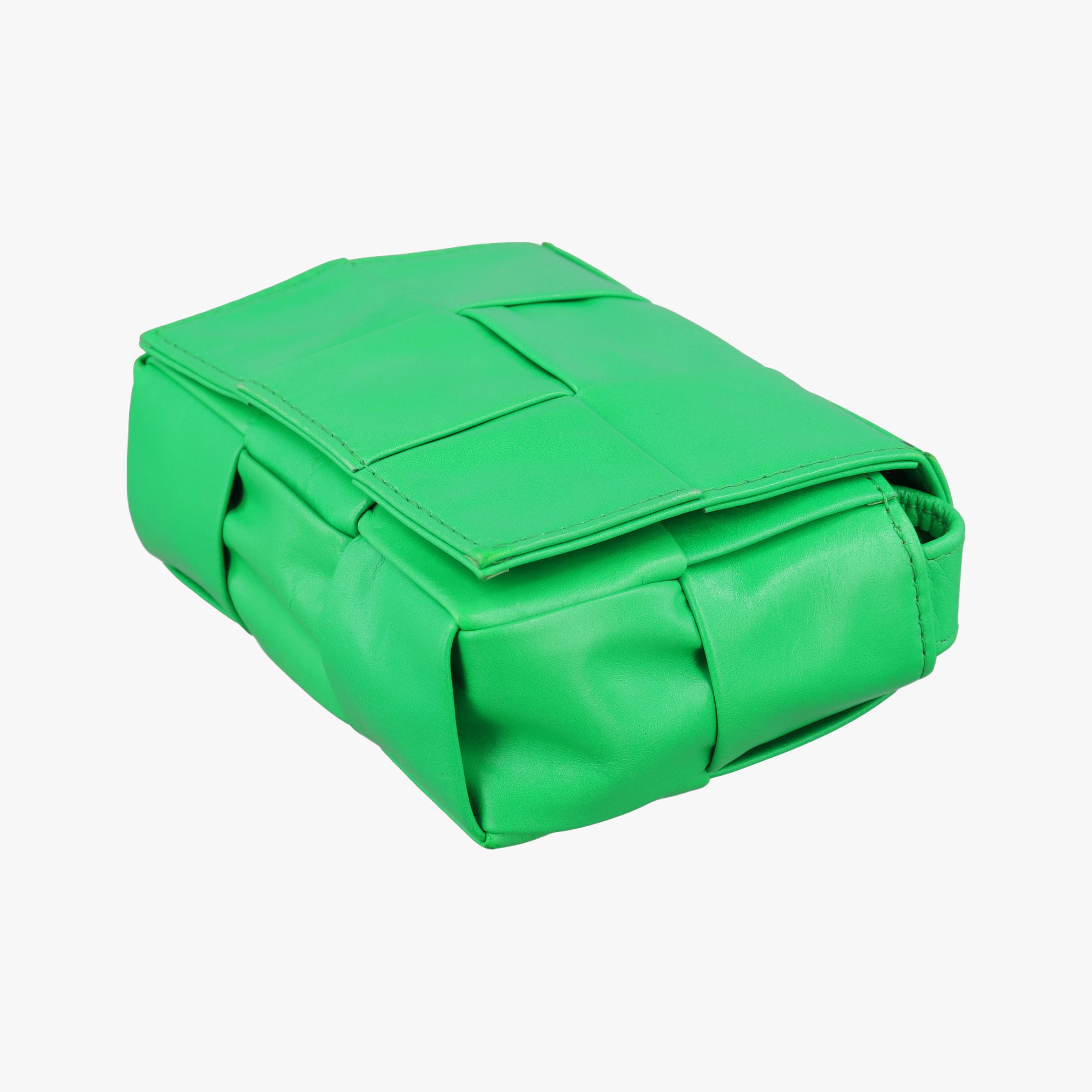 Pre-owned Bottega Veneta candy cassette Green Leather  shoulderbag | stylenewstar