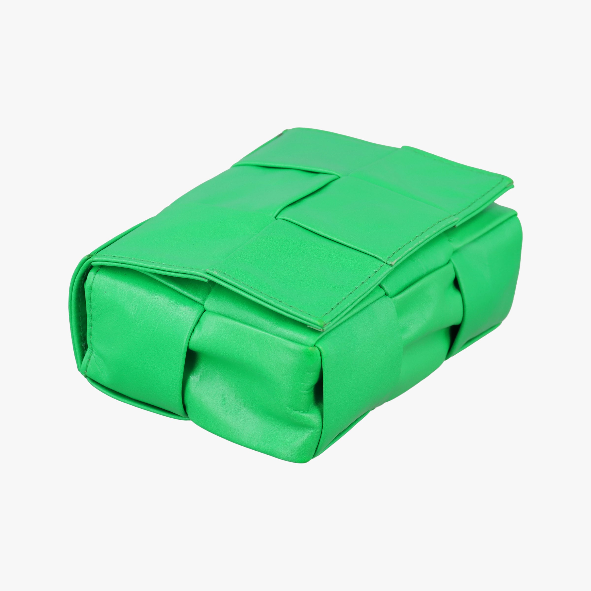 Pre-owned Bottega Veneta candy cassette Green Leather  shoulderbag | stylenewstar